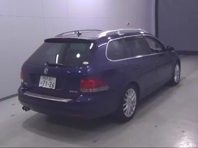 Volkswagen GOLF VARIANT