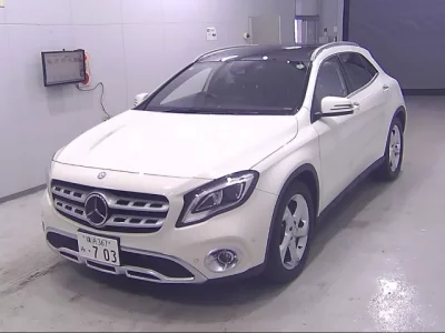 Mercedes-Benz GLA CLASS
