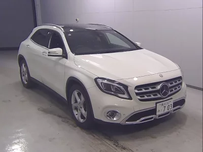 Mercedes-Benz GLA CLASS