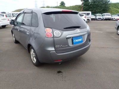 Mitsubishi COLT PLUS