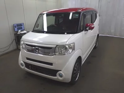 Honda N BOX SLASH