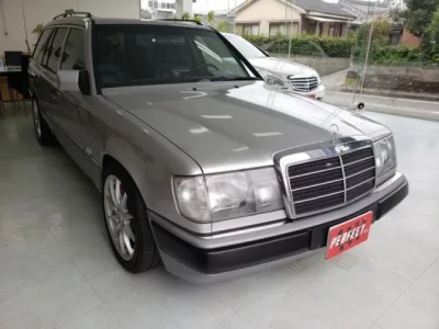 Mercedes-Benz E CLASS WAGON