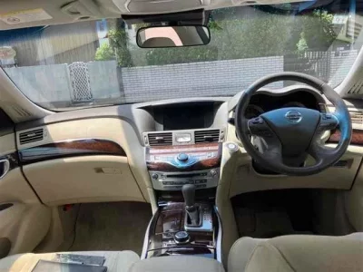 Nissan FUGA