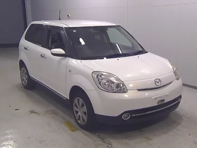 Mazda VERISA