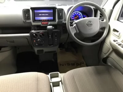 Nissan CLIPPER VAN