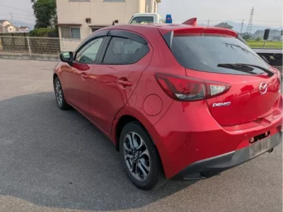 Mazda DEMIO