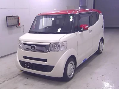 Honda N BOX SLASH