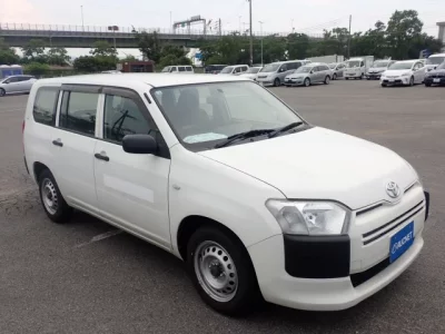 Toyota SUCCEED