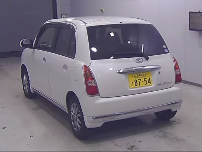 Daihatsu MIRA