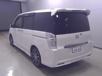 Honda STEP WAGON