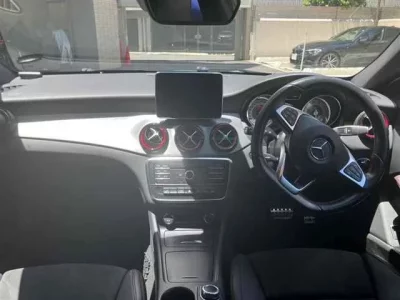Mercedes-Benz CLA CLASS