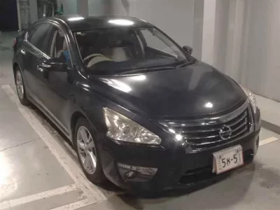 Nissan TEANA