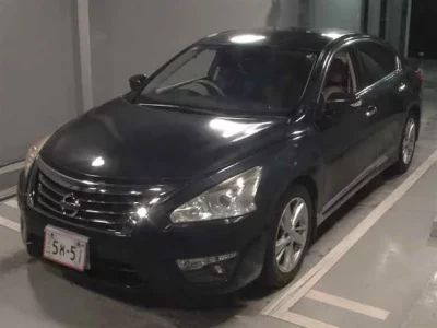 Nissan TEANA