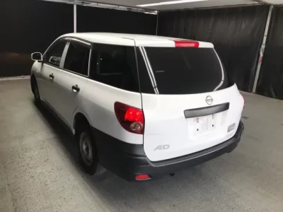 Nissan AD