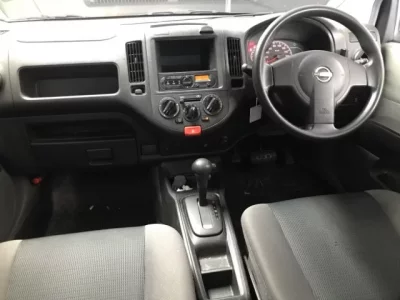 Nissan AD