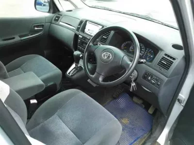 Toyota COROLLA SPACIO