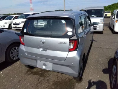 Daihatsu MIRA E S