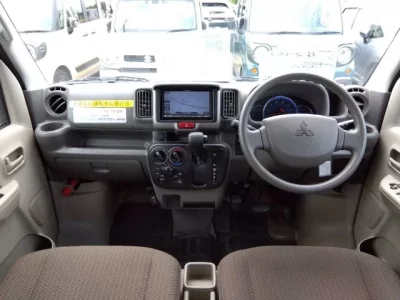 Mitsubishi MINICAB VAN