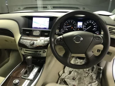 Nissan FUGA