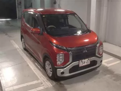 Mitsubishi EK X