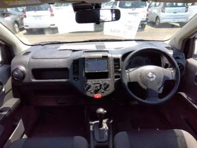 Nissan AD