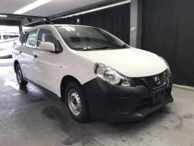 Nissan AD