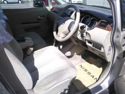 Nissan TIIDA LATIO