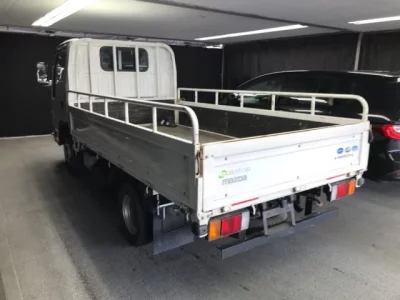 Mazda TITAN