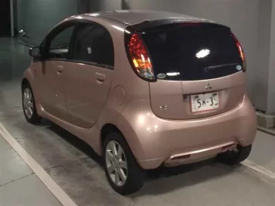 Mitsubishi I