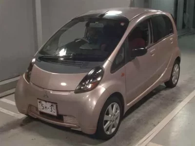 Mitsubishi I