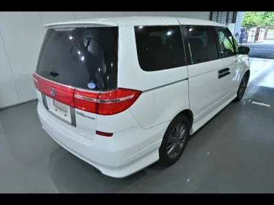 Honda ELYSION