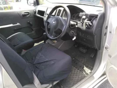 Nissan AD
