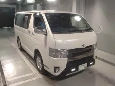 Toyota HIACE VAN