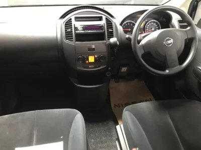 Nissan LAFESTA