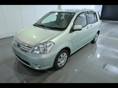 Toyota RAUM