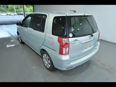 Toyota RAUM