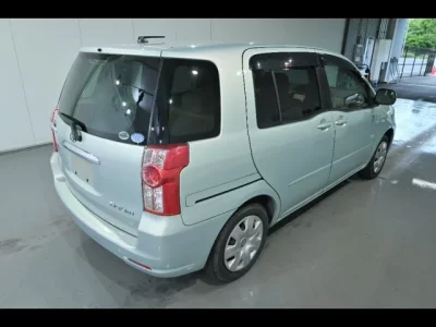 Toyota RAUM