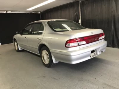 Nissan CEFIRO