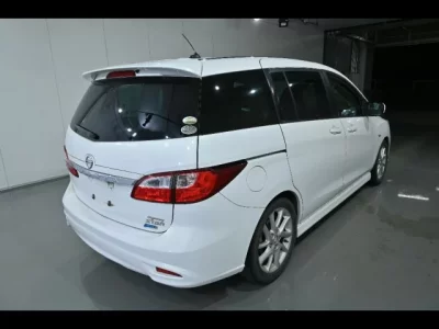 Nissan LAFESTA