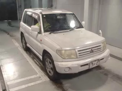 Mitsubishi PAJERO IO