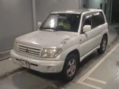 Mitsubishi PAJERO IO