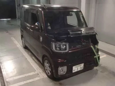 Toyota PIXIS MEGA