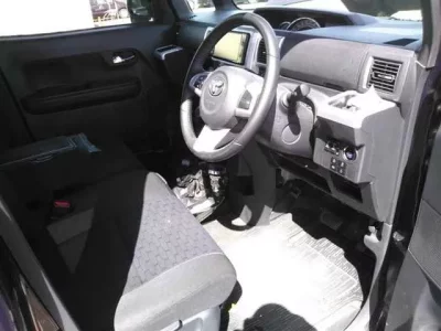 Toyota PIXIS MEGA