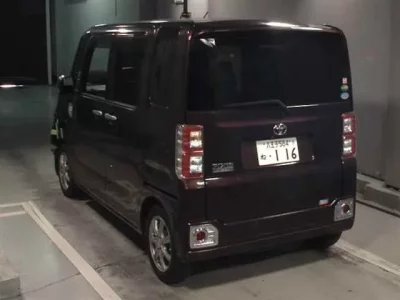 Toyota PIXIS MEGA