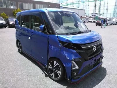 Nissan ROOX