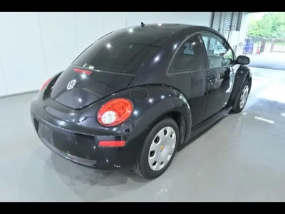 Volkswagen NEW BEETLE