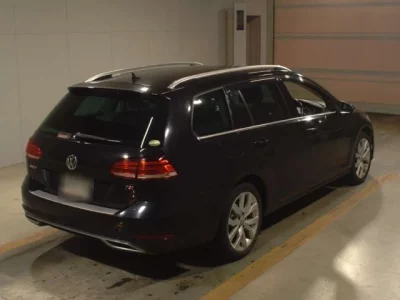 Volkswagen GOLF VARIANT