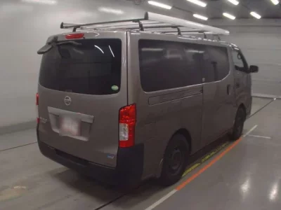 Nissan CARAVAN VAN