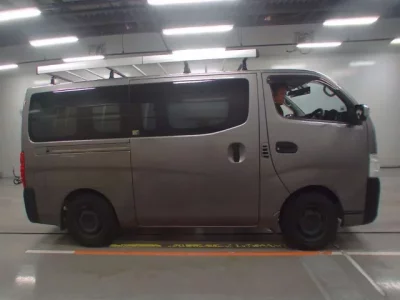 Nissan CARAVAN VAN