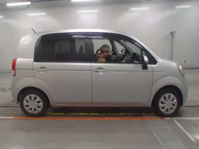 Toyota PORTE